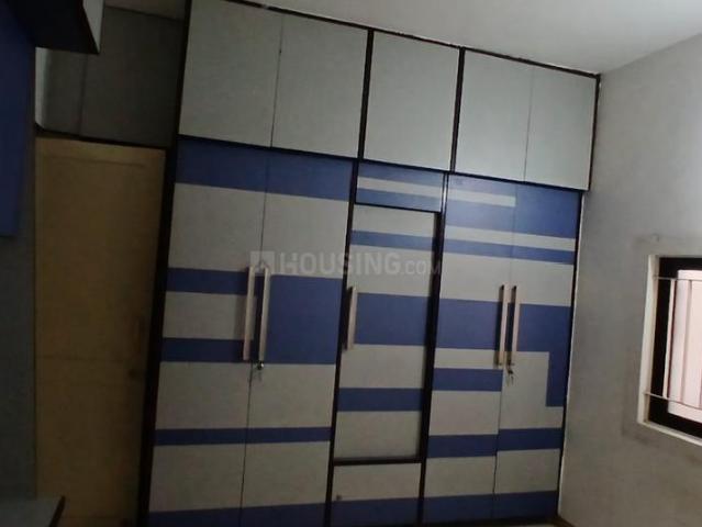 Flat for rent in Sarkhej, Gujarat