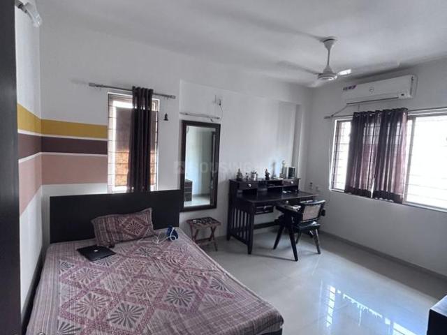 Flat for sale in Sarkhej, Gujarat