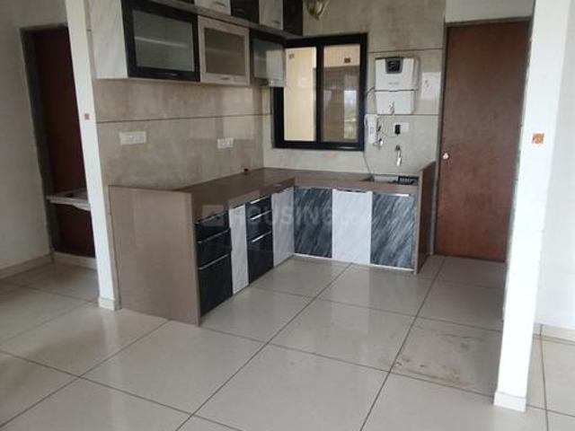Flat for rent in Vadodara, Gujarat