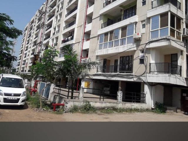 Flat for sale in Madya