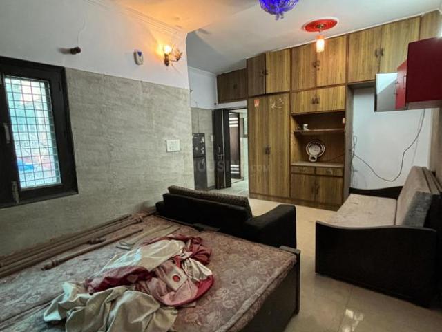 Flat for sale in West Delhi, Deri
