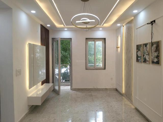 Flat for sale in Vikaspuri, Delhi