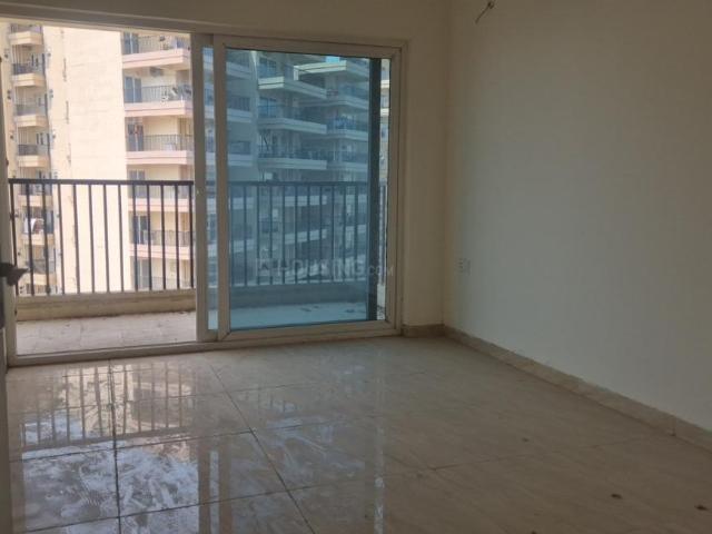 Flat for sale in Gaur Yamuna City, 16th Park View(GYC)
