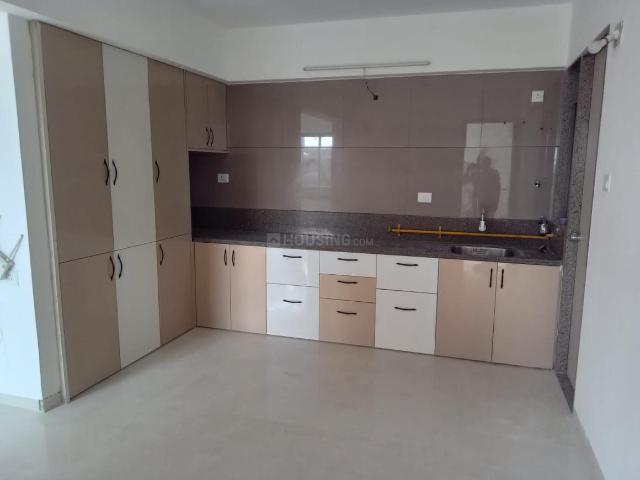 Flat for rent in Adalaj, Gujarat