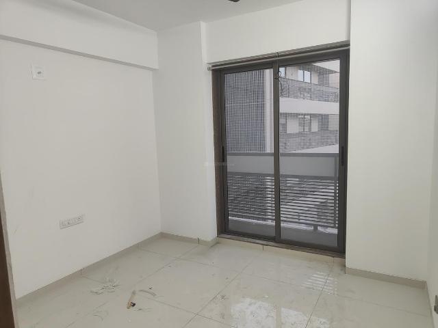 Flat for rent in Adalaj, Gujarat
