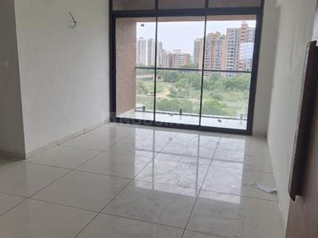 Flat for rent in Adalaj, Gujarat