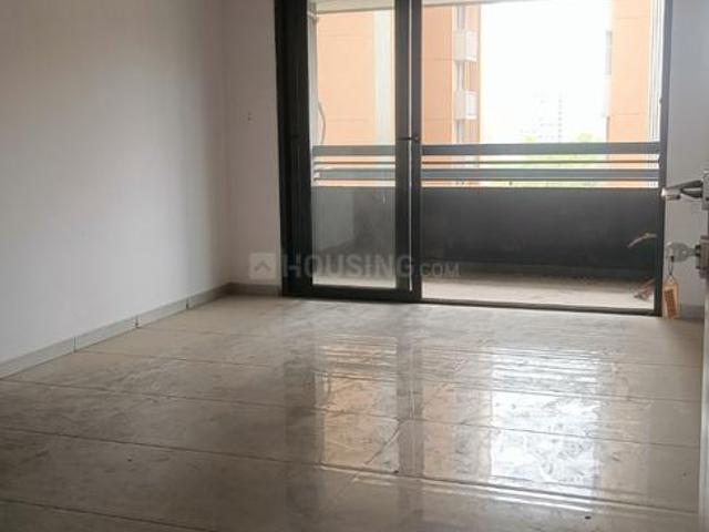Flat for rent in Adalaj, Gujarat