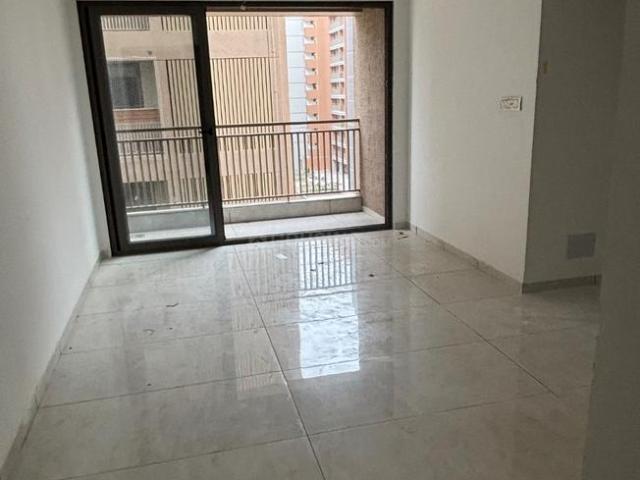 Flat for rent in Adalaj, Gujarat