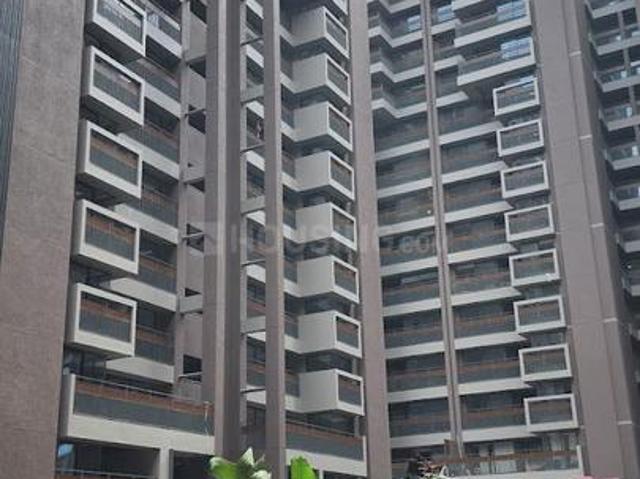 Flat for rent in Adalaj, Gujarat