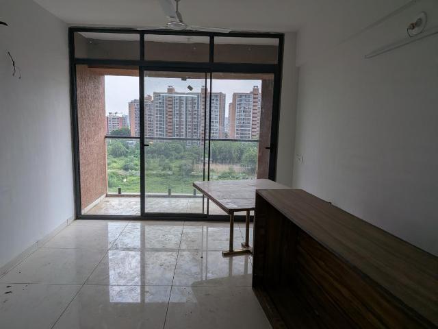 Flat for rent in Zundal, Adalaj