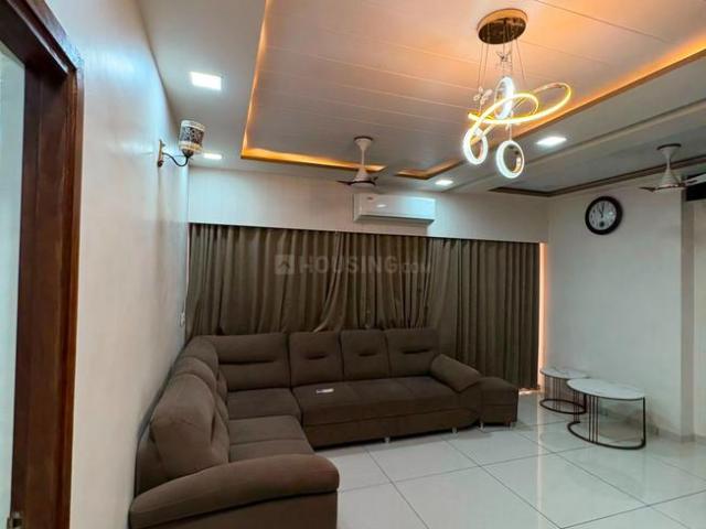 Flat for rent in Zundal, Adalaj