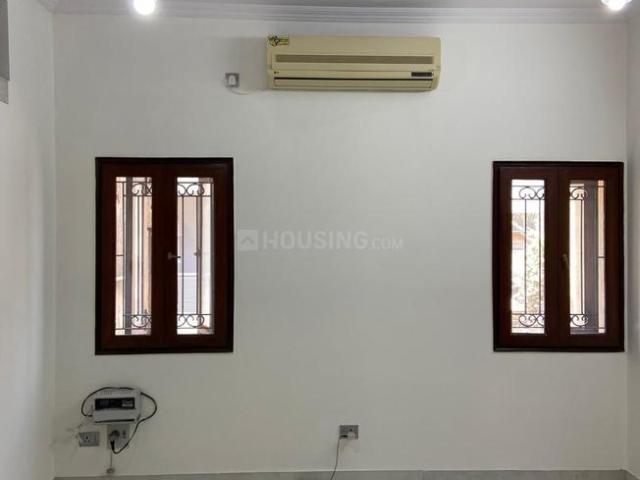 Duplex for rent in Deri