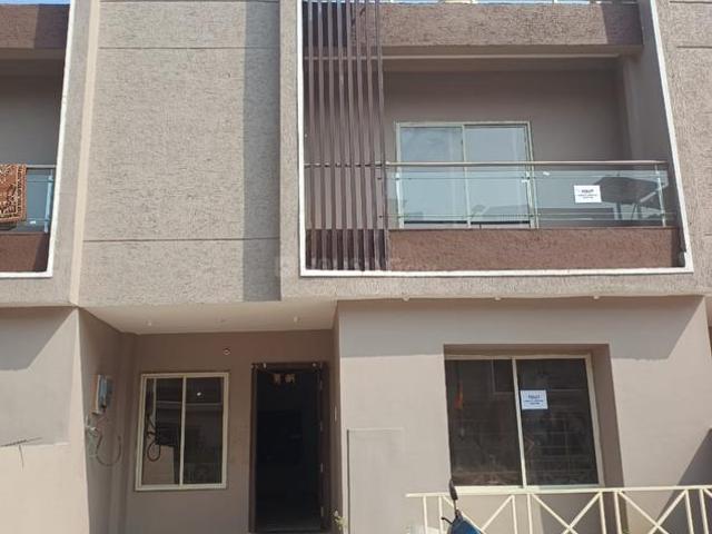 Duplex for rent in Madya