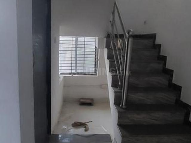 Duplex for rent in Madya