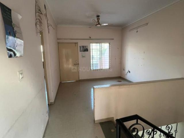 Duplex for rent in Madya