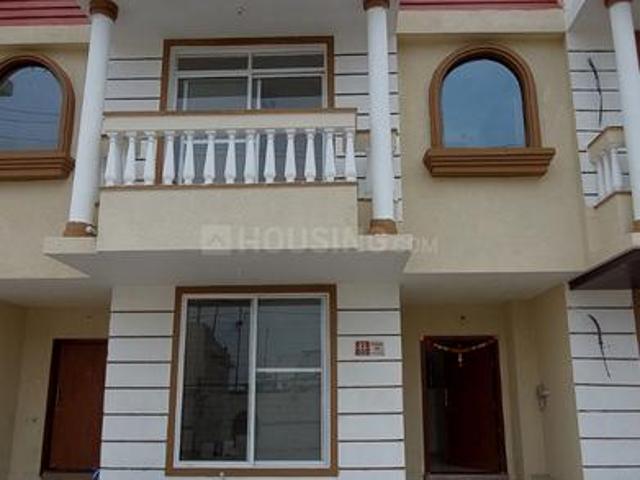 Duplex for rent in Madya