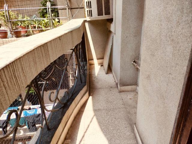 Duplex for rent in South Delhi, Deri