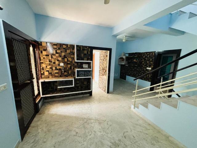 Duplex for rent in Madya