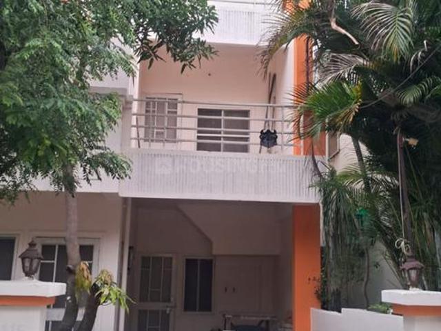 Duplex for rent in Madya