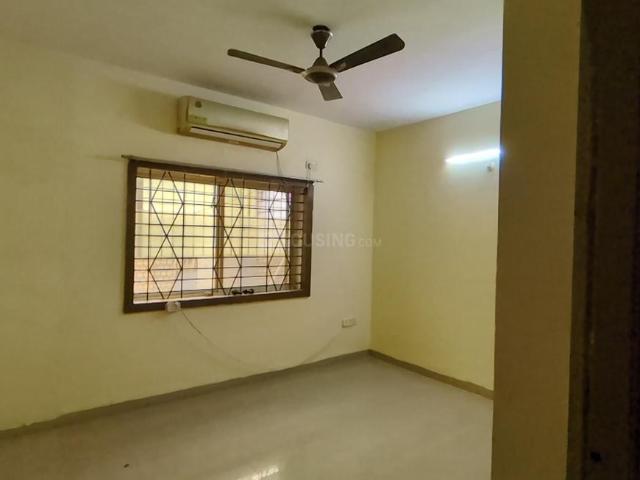 Duplex for rent in Madya