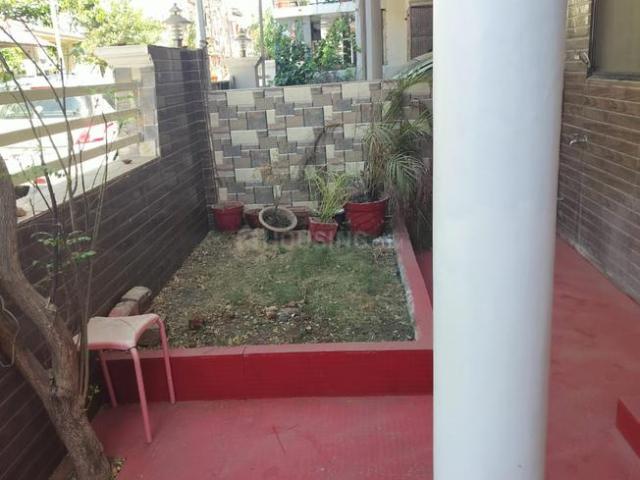 Duplex for sale in Madya
