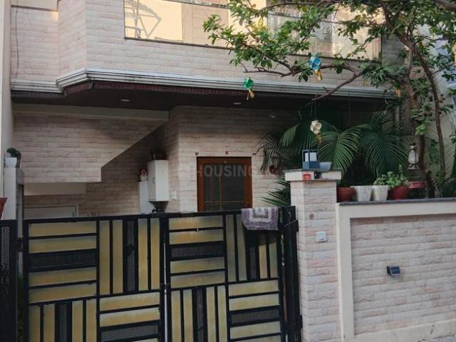 Duplex for sale in Madya