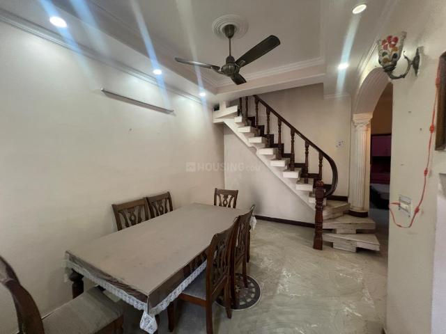 Duplex for sale in West Delhi, Deri