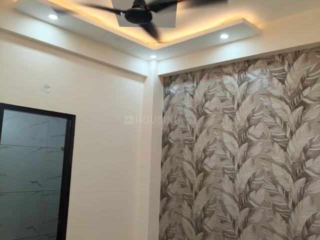 Duplex for sale in North East Delhi, Deri