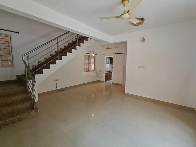 Duplex for rent in Bangalore South, Cox Town - Bangalore