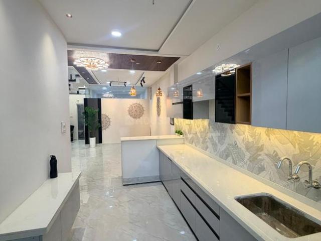 Duplex for sale in Madya
