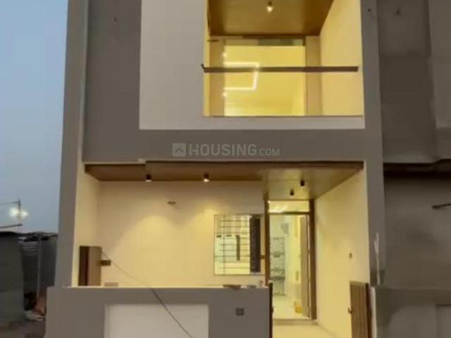 Duplex for sale in Madya