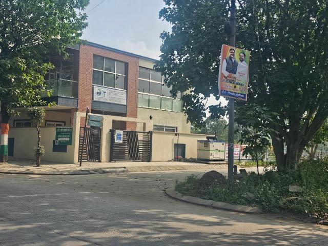 Duplex for sale in Madya