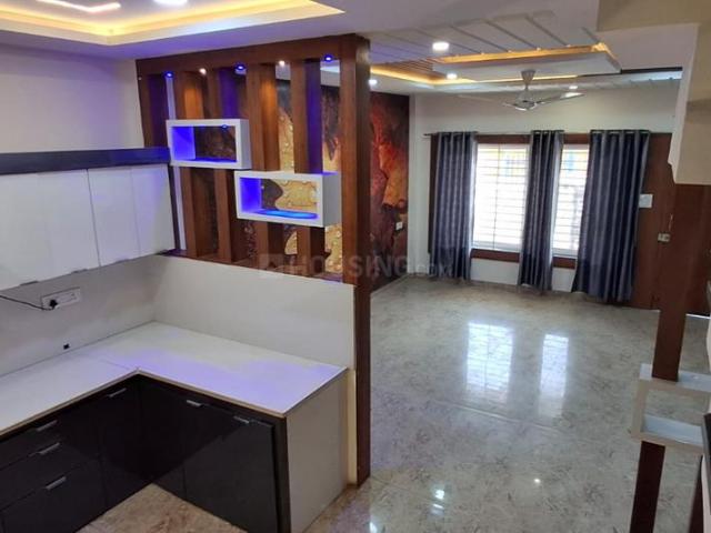 Duplex for rent in Madya