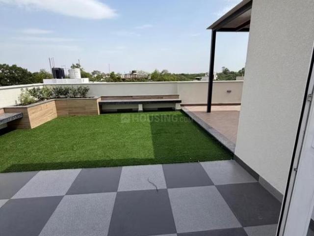 Duplex for sale in Deri