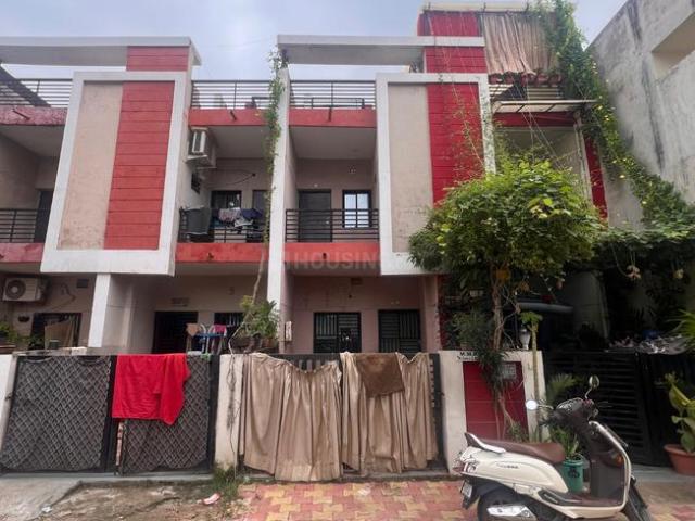 Duplex for sale in Sarkhej, Gujarat