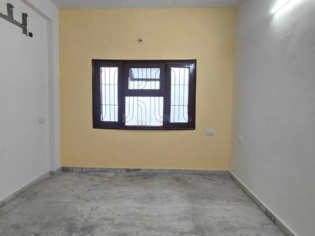 Duplex for rent in Madya