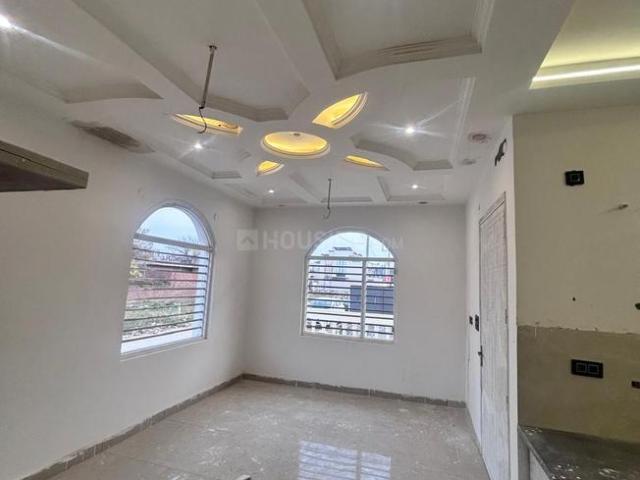 Duplex for sale in Sector 127, Santemarja