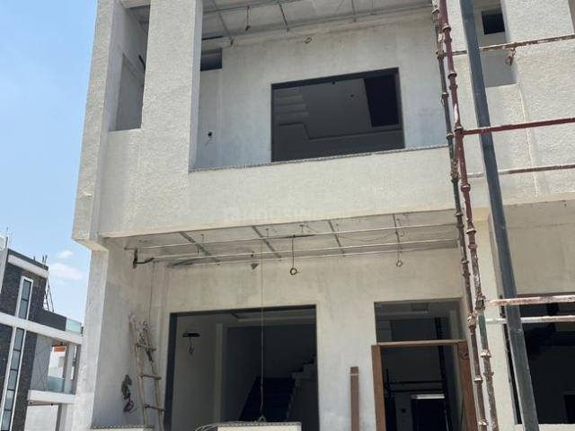 Duplex for sale in Madya