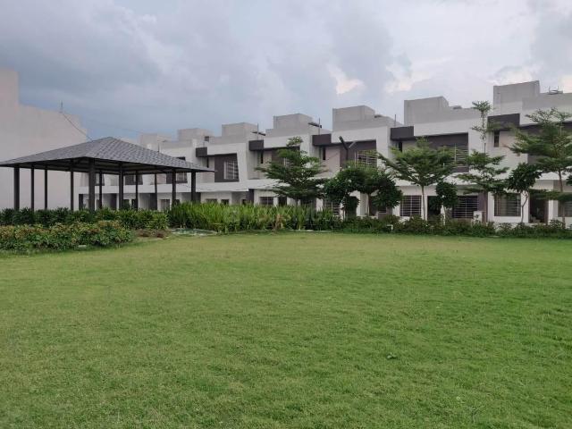 Duplex for sale in Madya