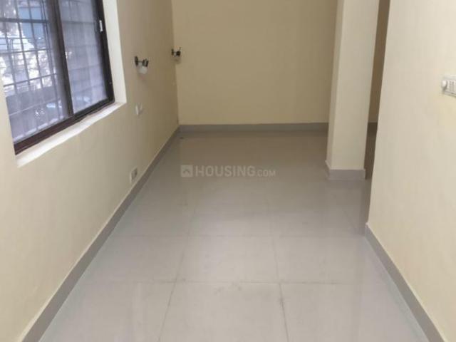 Duplex for rent in Deri