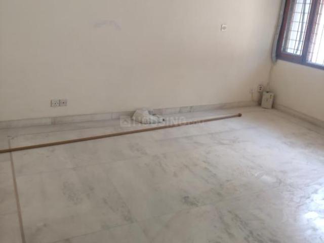 Duplex for rent in Deri