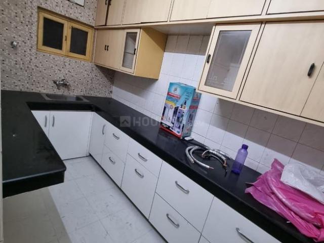 Duplex for rent in Deri