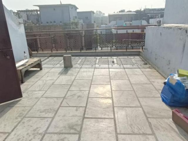 Duplex for sale in Deri