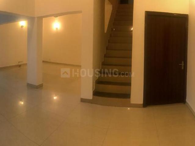 Duplex for sale in Deri