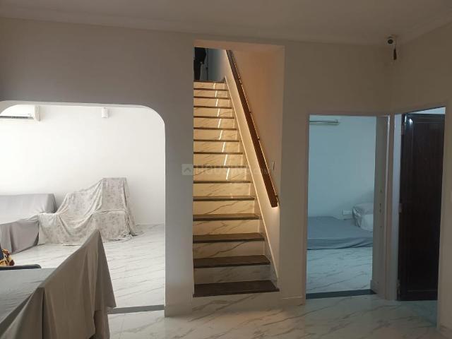 Duplex for sale in Deri