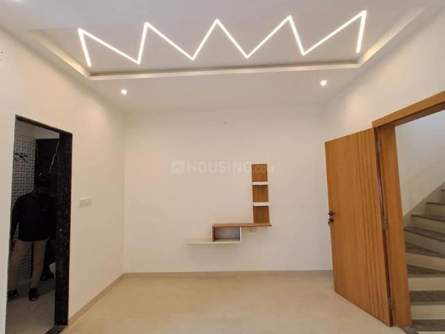 Duplex for rent in Madya