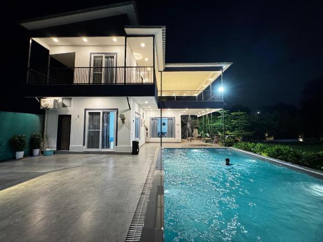 House for sale in Greater Noida - Delhi, Arunachal Pradesh