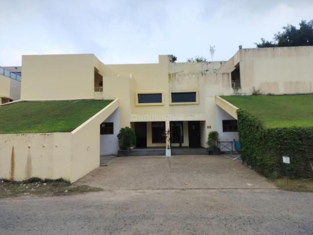 House for sale in New Town, North 24 Parganas