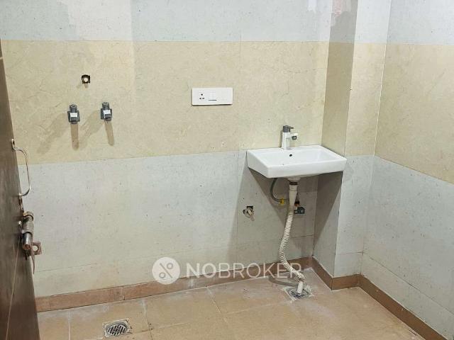 Flat for rent in South West Delhi, Deri