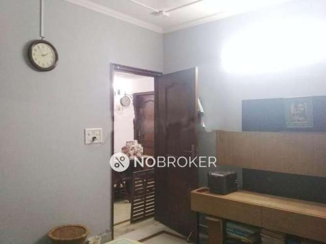 Flat for rent in South Delhi, Deri
